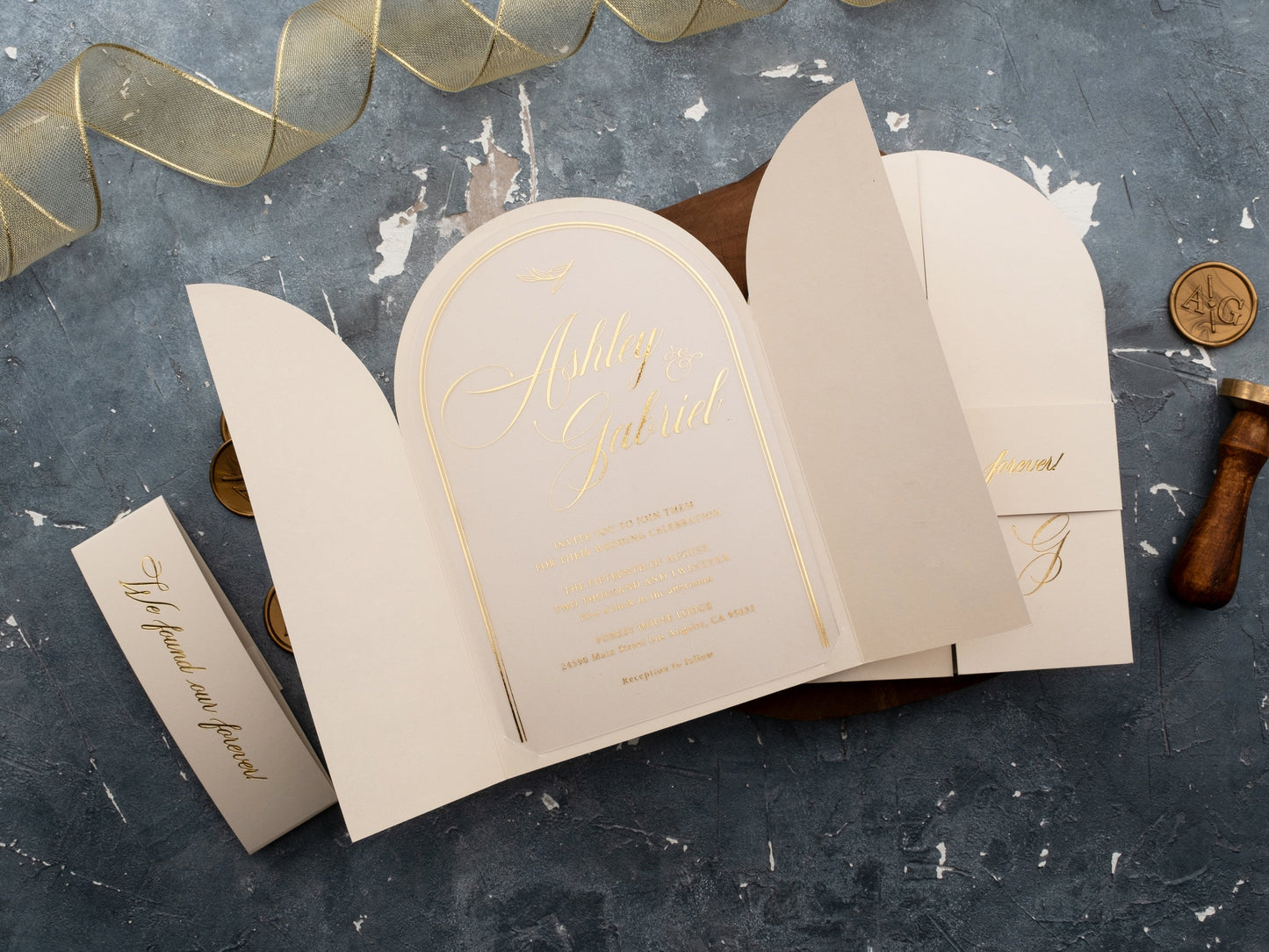 Arch Acrylic Wedding Invitation with Gold Foil and Ivory Gatefold Jacket - LA Invitations Co