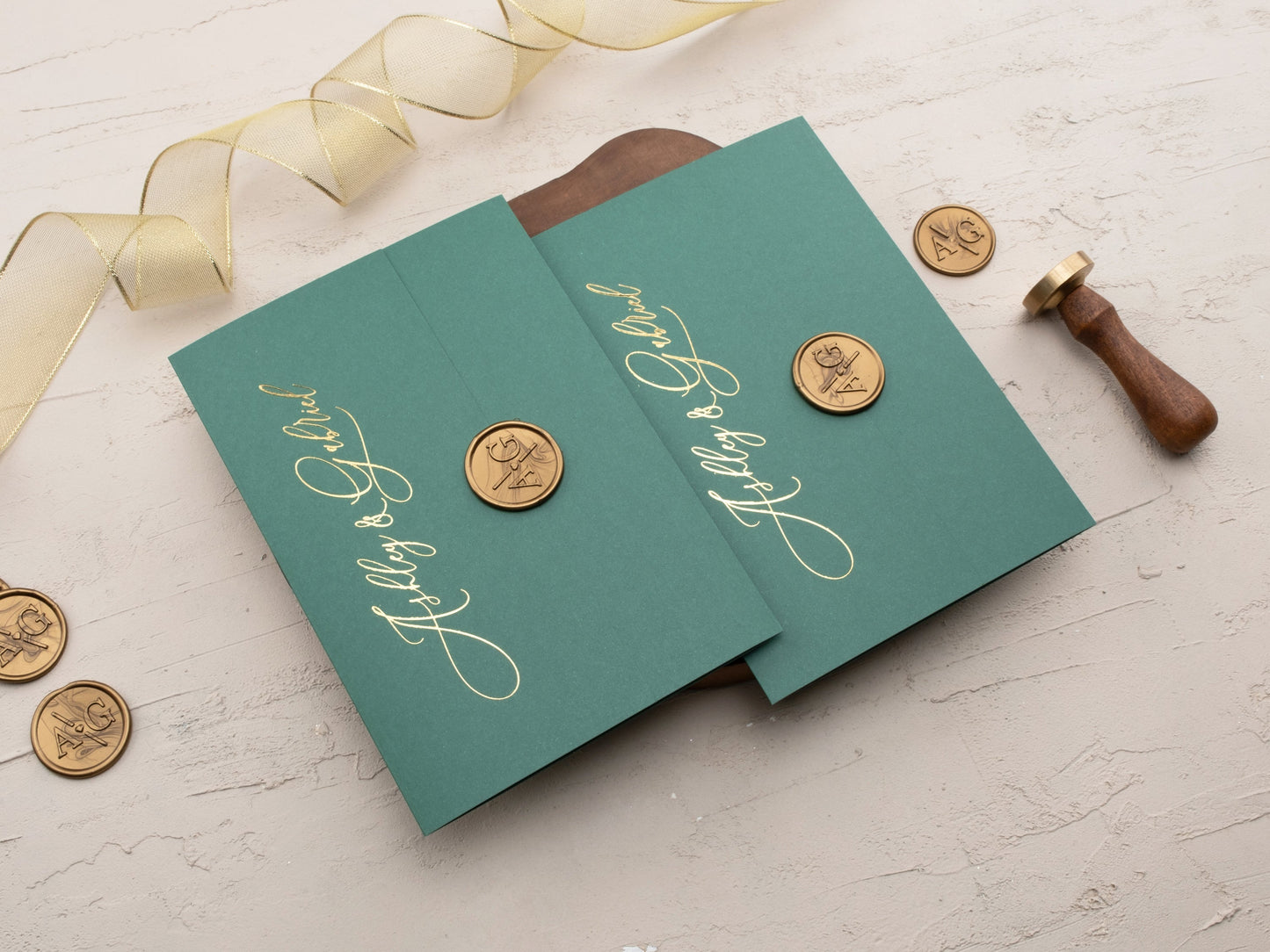 Elegant Acrylic Wedding Invitation – Trifold Design in Emerald Green with Gold Accents