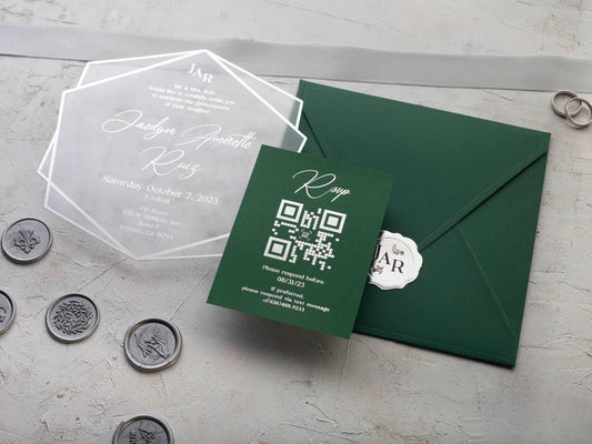 Acrylic Quinceañera Invitation with Emerald Green Envelope - LA Invitations Co